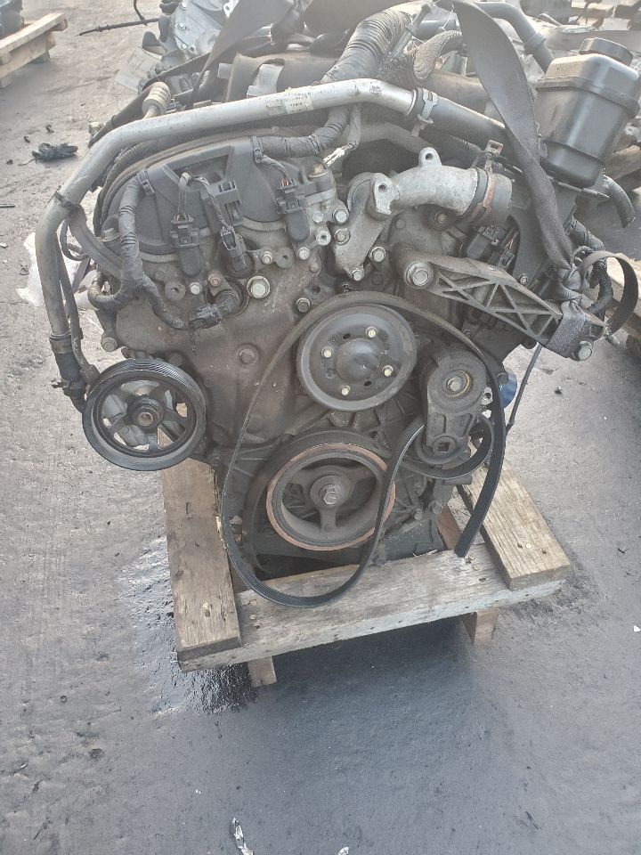 2010 CHEVROLET TRAVERSE 6cyl Gasoline 3.6 ENGINE ASSEMBLY - 354675 — photo 3