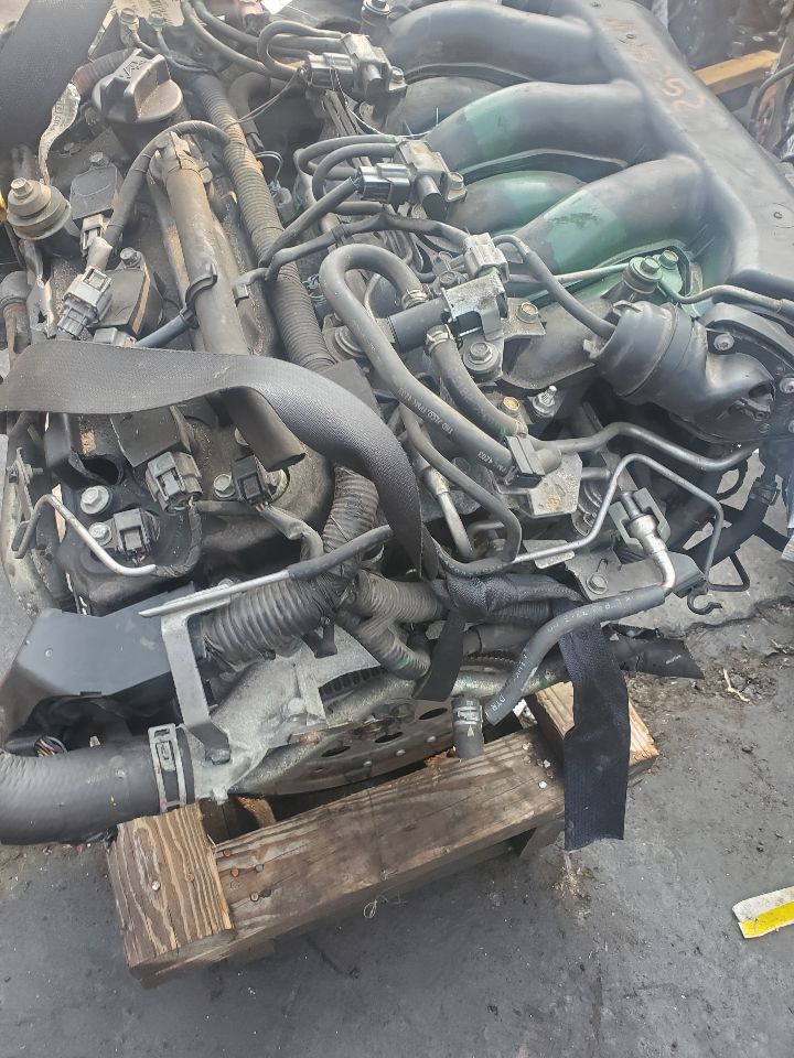 2015 NISSAN ALTIMA 6cyl Gasoline 3.5 ENGINE ASSEMBLY - 354714 — photo 2