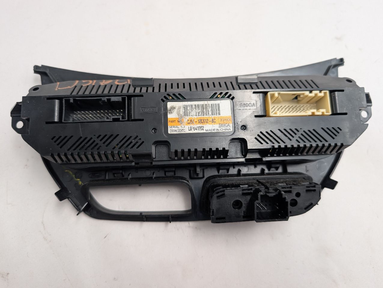 2014 FORD ESCAPE 4cyl 1.6 EcoBoost TEMP CONTROL - 355000 — photo 3