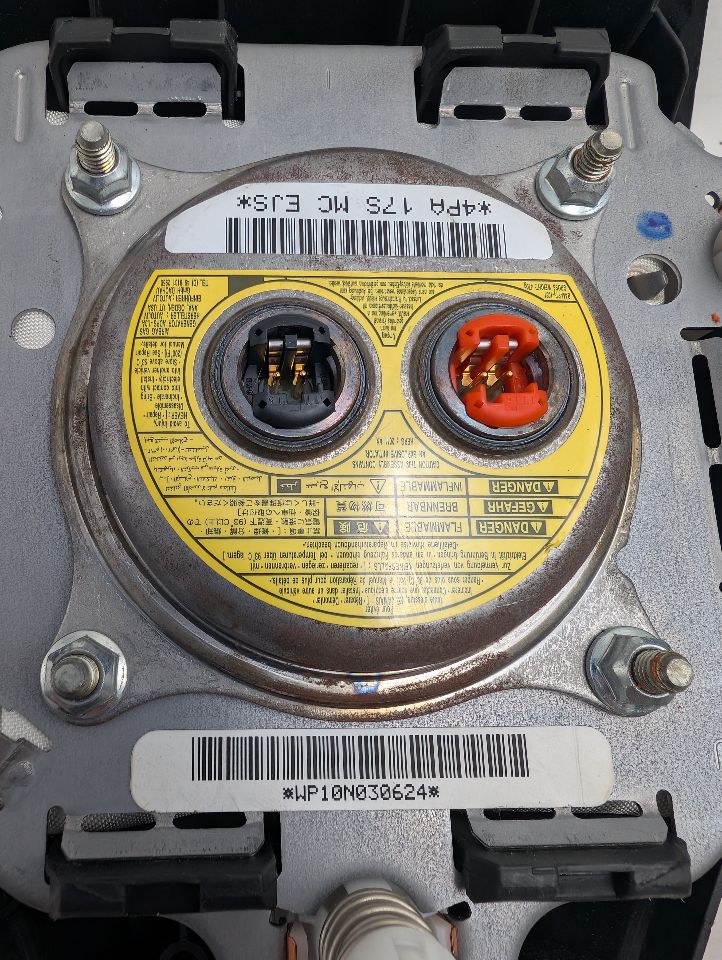 2012 SUBARU LEGACY 6cyl Gasoline 3.6 Left AIR BAG - 355006 — photo 3