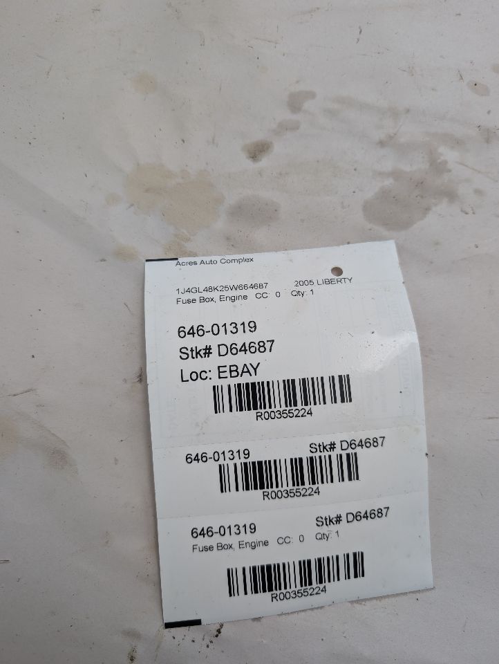 2005 JEEP LIBERTY 6cyl Gasoline 3.7 Fuse Box, Engine - 355224