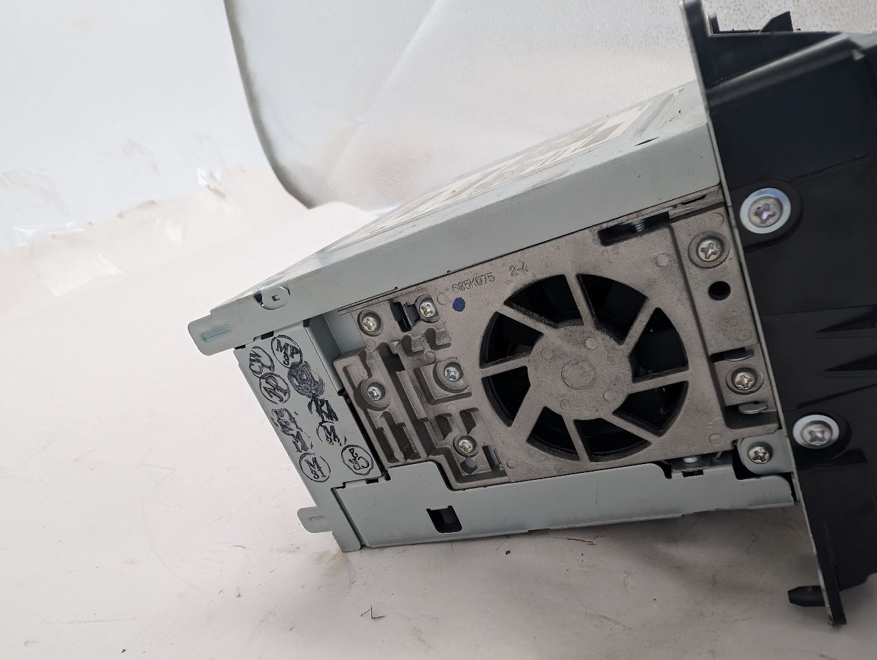 2012 JEEP GRAND CHEROKEE 5.7L 8cyl Gasoline VVT Radio Audio - 355286 — photo 5