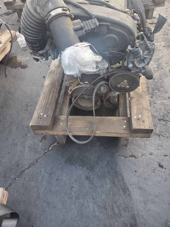 2014 CHEVROLET SONIC 4cyl Gasoline 1.8 ENGINE ASSEMBLY - 355499 — photo 3