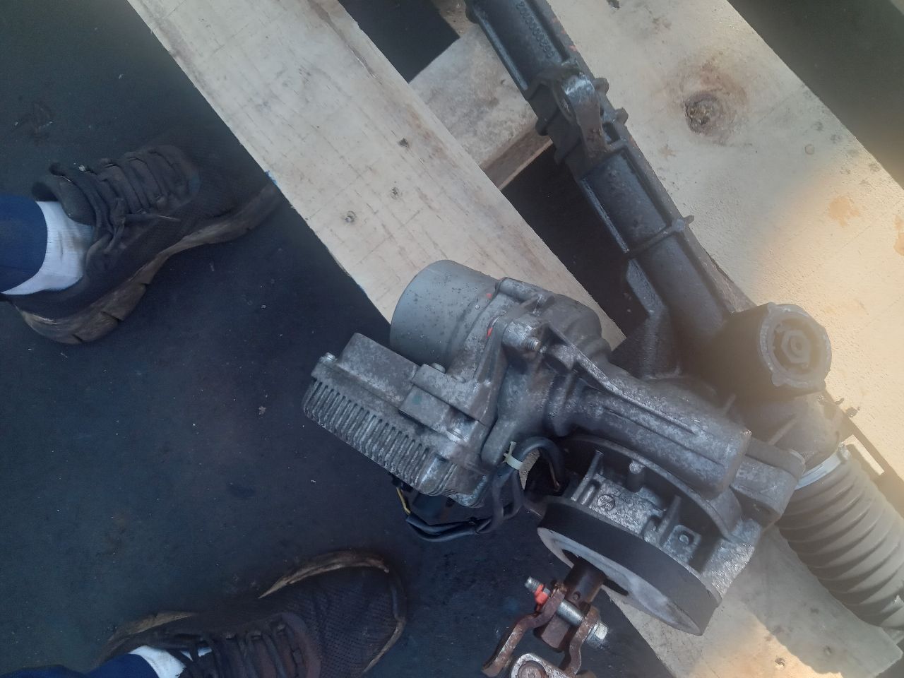 2015 NISSAN PATHFINDER 6cyl Gasoline 3.5 STEERING GEAR RACK - 355511 — photo 3