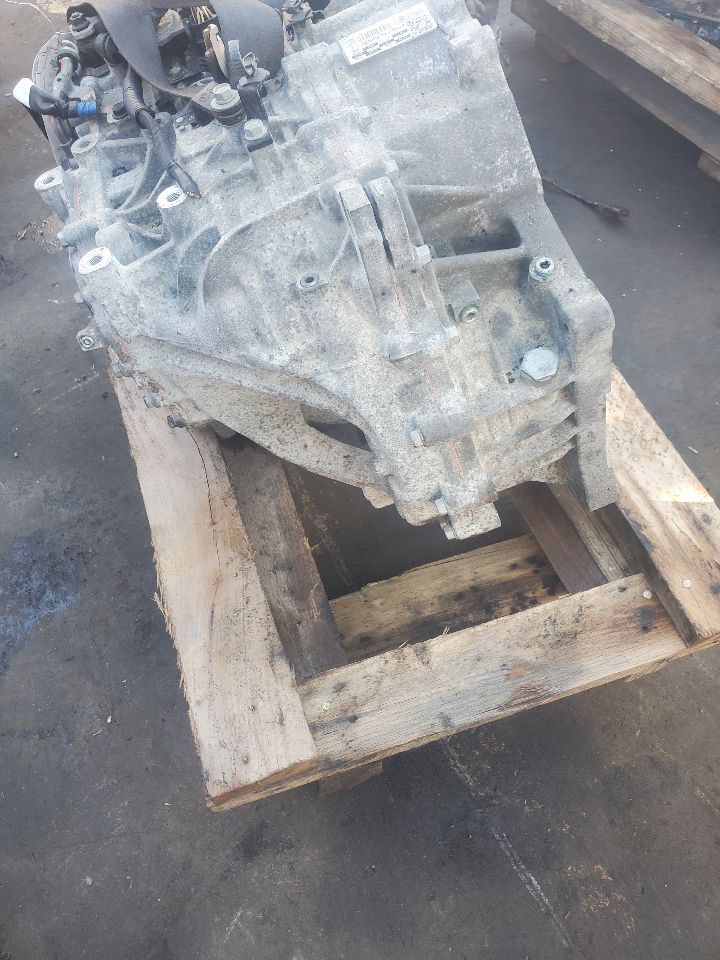 2018 HYUNDAI SANTA FE 2.4L 4cyl Gasoline VVT Transmiss,Transaxle - 355514 — photo 3