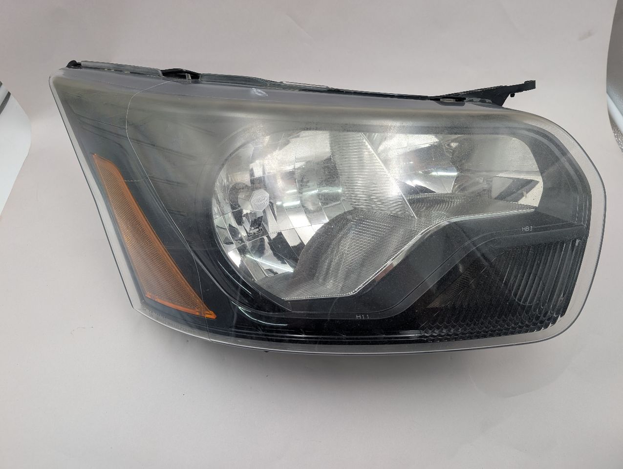 2016 FORD TRANSIT 250 3.7L 6cyl Gasoline VVT Right HEADLAMP ASSEMBLY - 355708