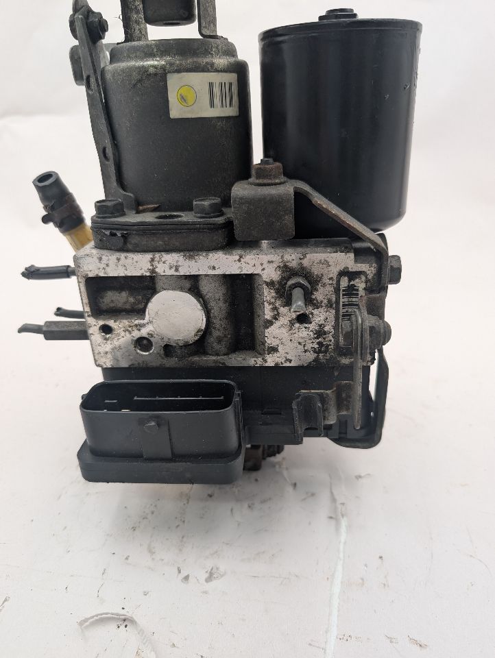 2006 TOYOTA PRIUS 4cyl Electric 1.5 Anti-lock Brake Pts - 355921 — photo 1