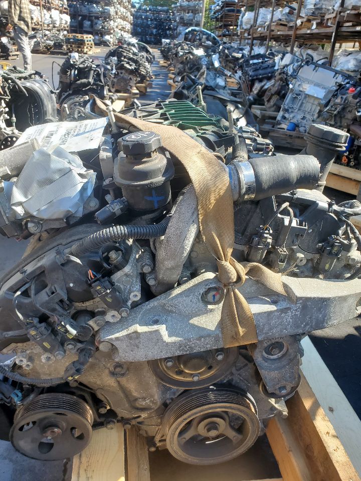 2010 GMC TERRAIN 6cyl Gasoline 3.0 ENGINE ASSEMBLY - 356463 — photo 3