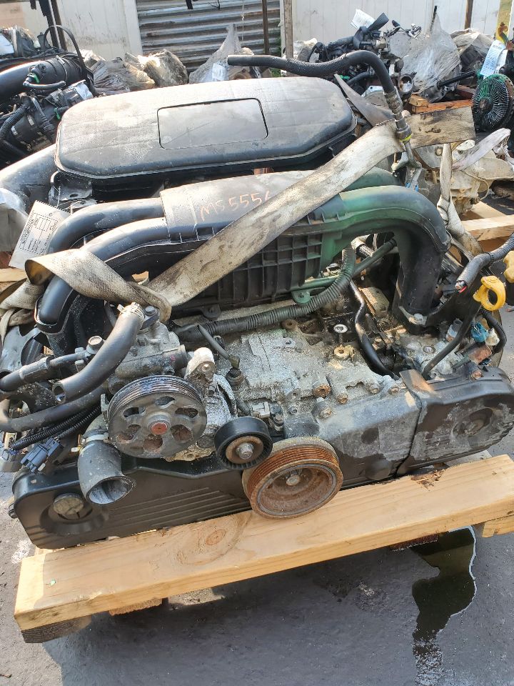 2012 SUBARU LEGACY 4cyl Gasoline 2.5 ENGINE ASSEMBLY - 356519 — photo 3