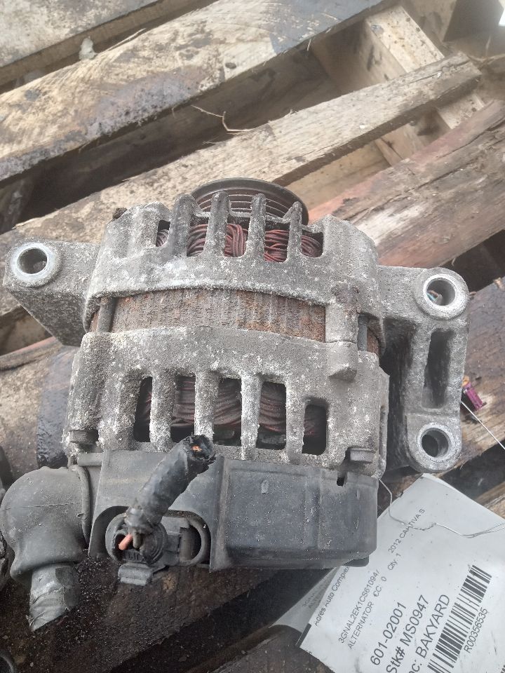 2012 CHEVROLET CAPTIVA SPORT 4cyl Gasoline 2.4 ALTERNATOR - 356535 — photo 1