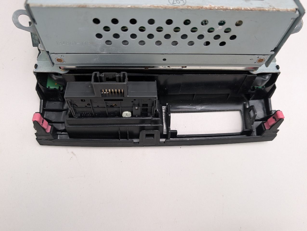 2004 TOYOTA PRIUS 4cyl Electric 1.5 Radio Audio - 356648 — photo 4