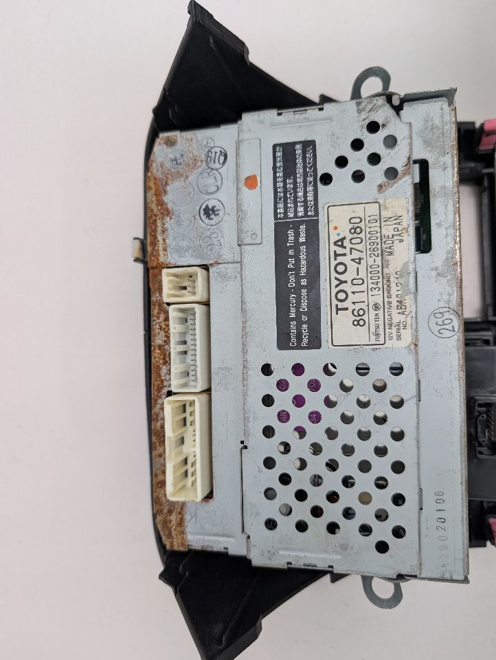 2004 TOYOTA PRIUS 4cyl Electric 1.5 Radio Audio - 356648 — photo 6
