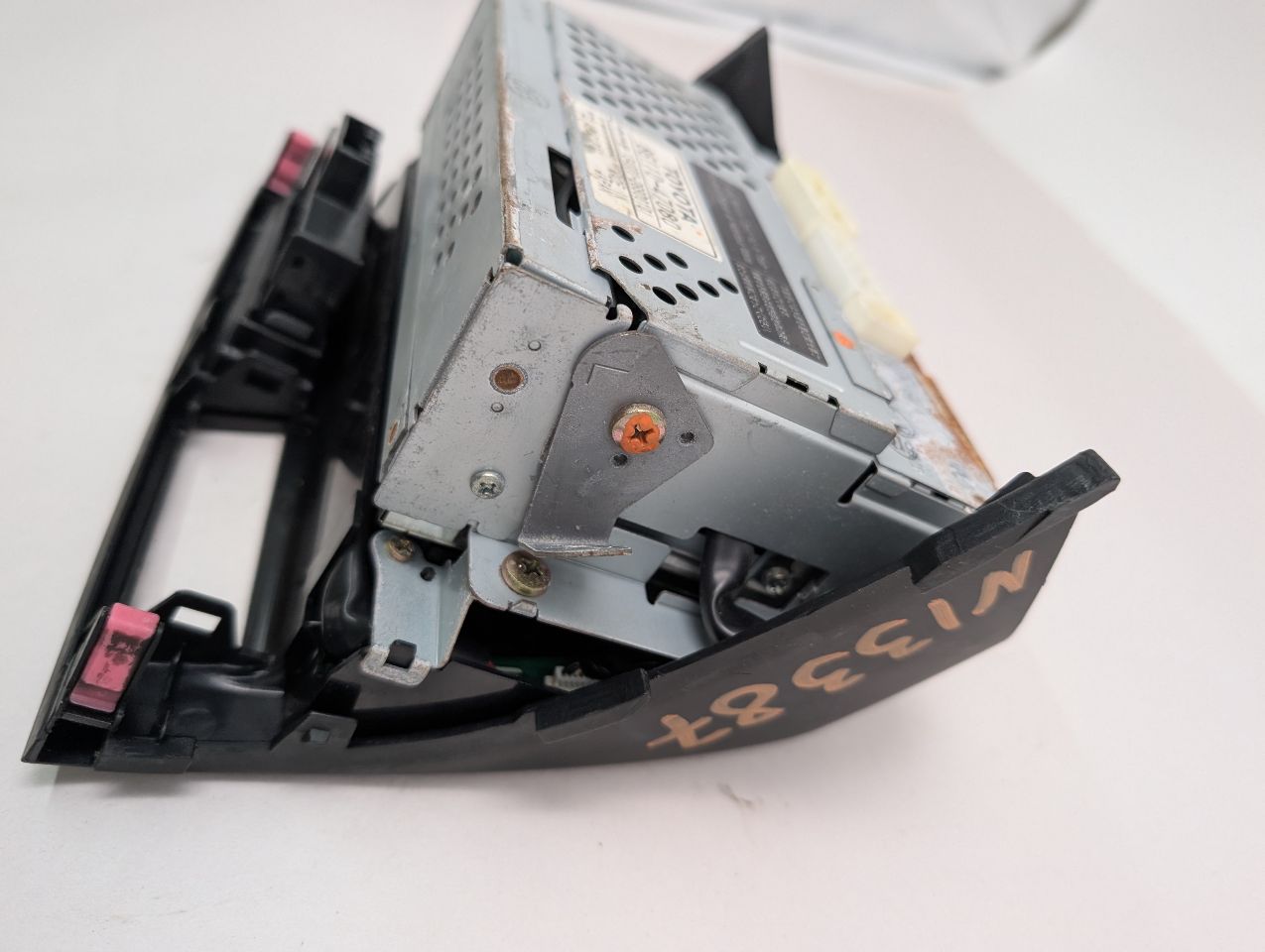 2004 TOYOTA PRIUS 4cyl Electric 1.5 Radio Audio - 356648 — photo 8