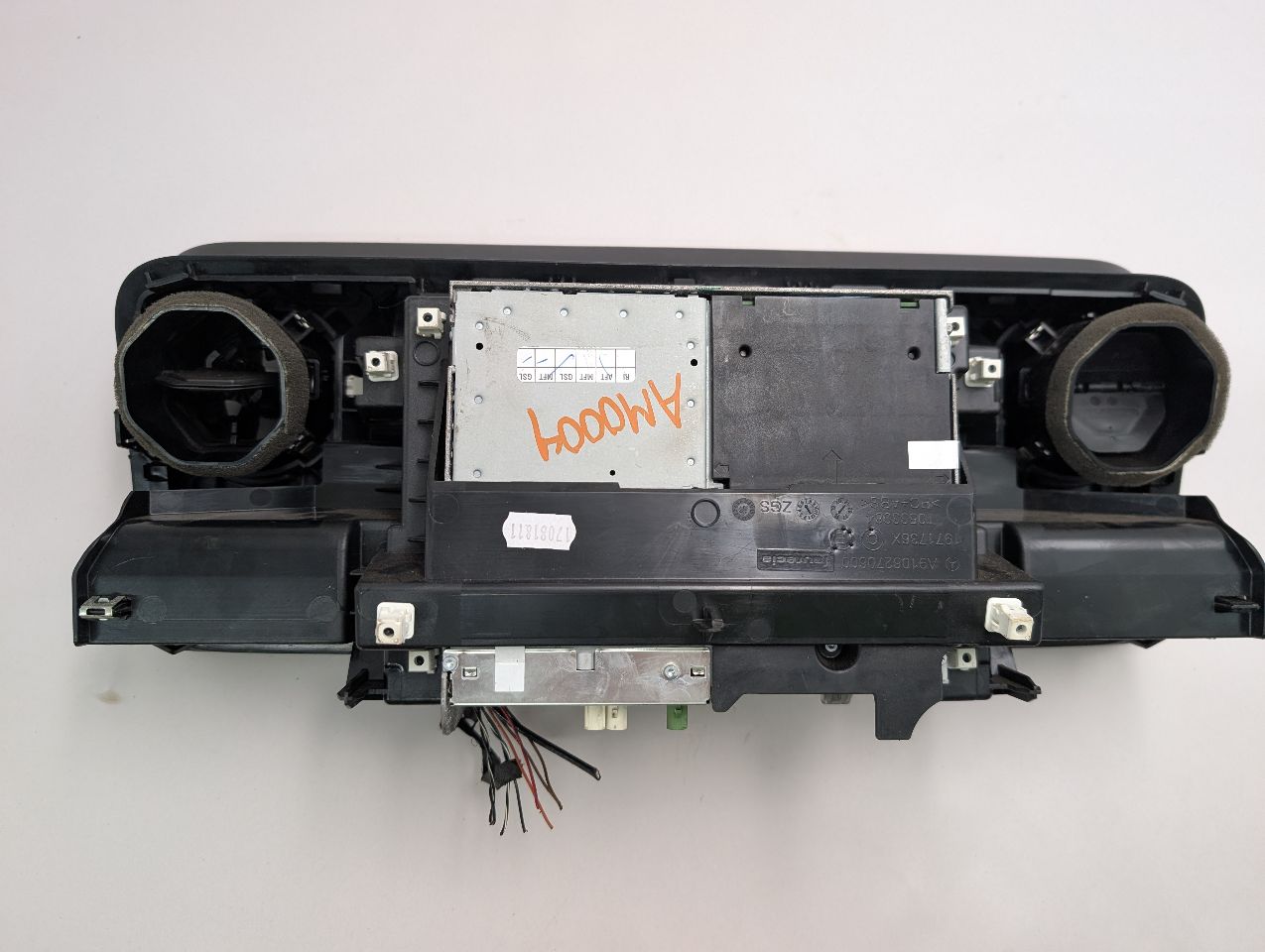 2019 MERCEDES-BENZ SPRINTER 2500 3.0L 6cyl Turbo Diesel Radio Audio - 356767 — photo 3