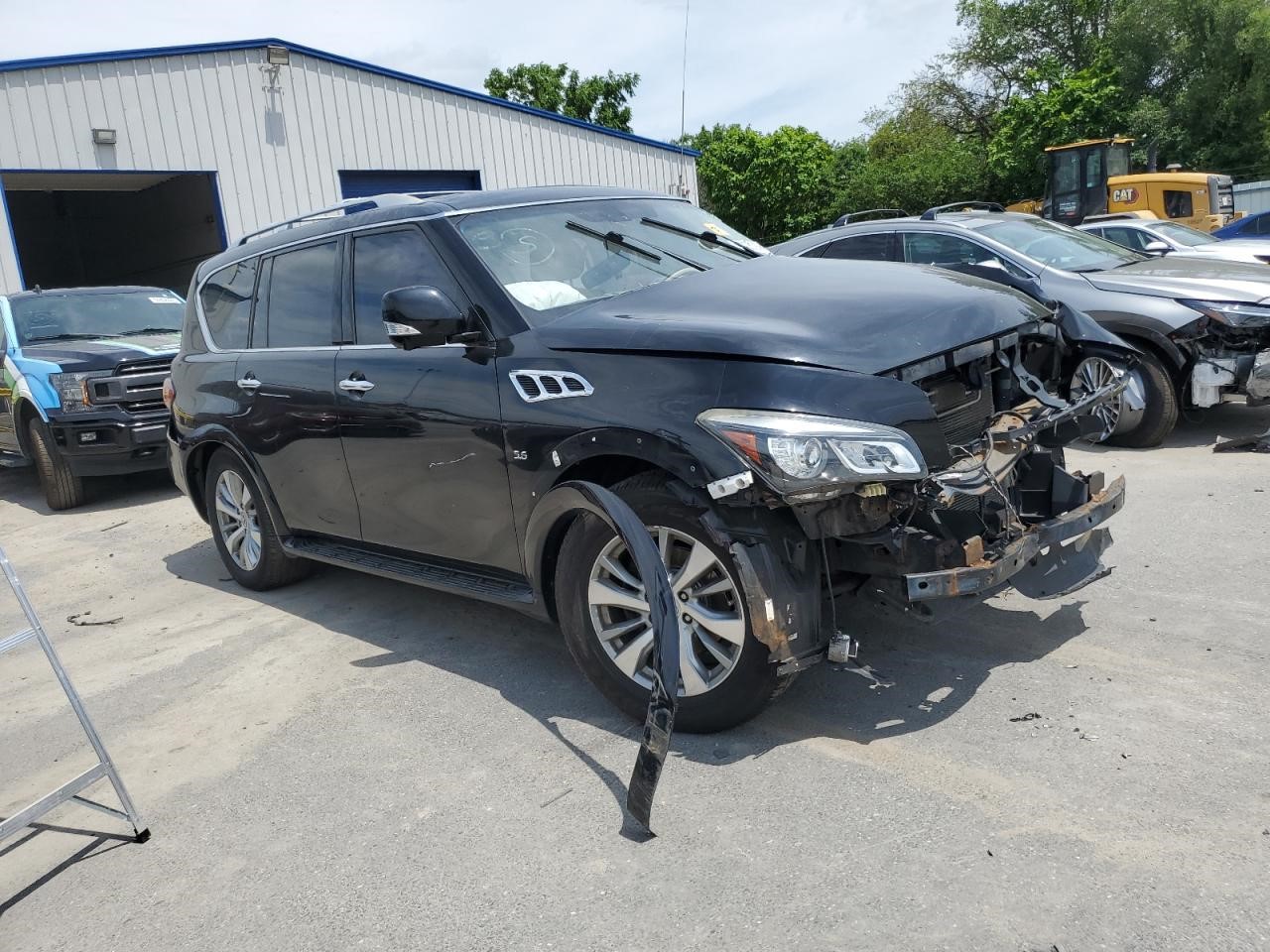 2015 INFINITI QX80 8cyl Gasoline 5.6 Chassis Cont Mod - 356880 — photo 4