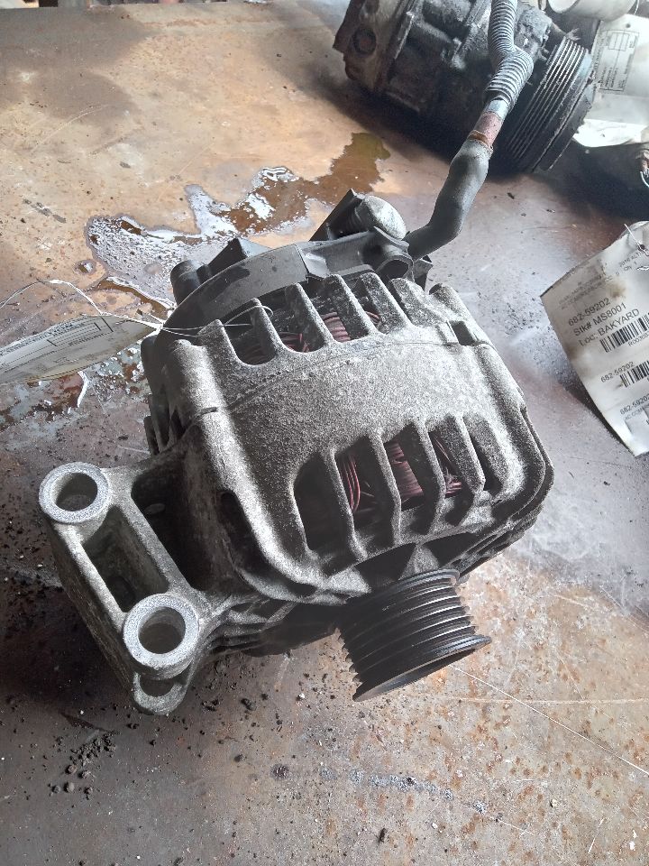 2013 FORD FIESTA 4cyl Gasoline 1.6 ALTERNATOR - 356902 — photo 1