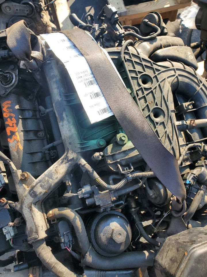 2010 HYUNDAI SANTA FE 6cyl Gasoline 3.5 ENGINE ASSEMBLY - 356905 — photo 2