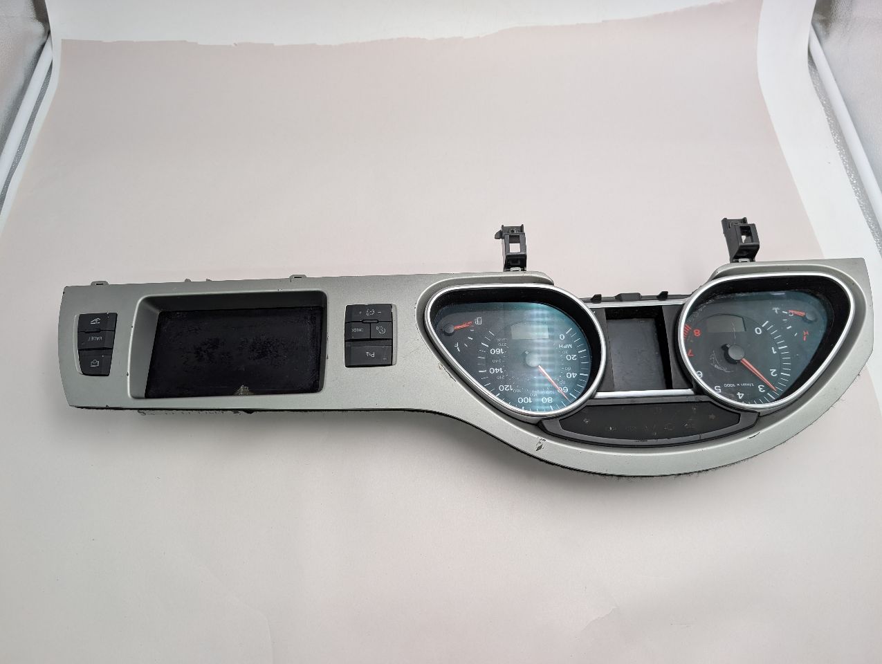 2008 AUDI Q7 8cyl Gasoline 4.2 Speedo Head/Cluster - 356910 — photo 2