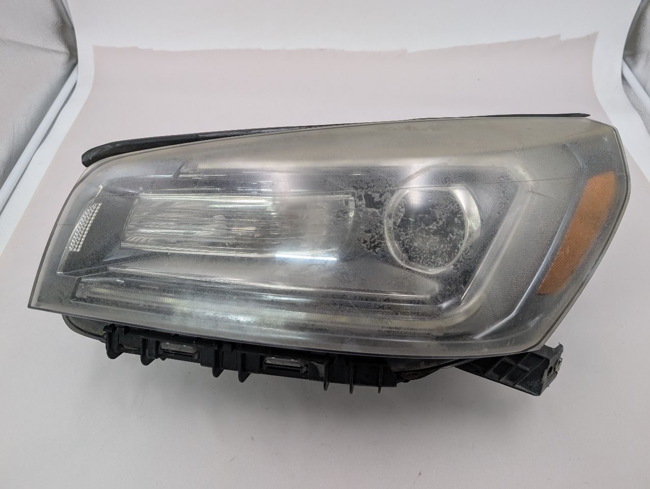 2015 GMC ACADIA 6cyl Gasoline 3.6 Left HEADLAMP ASSEMBLY - 356990