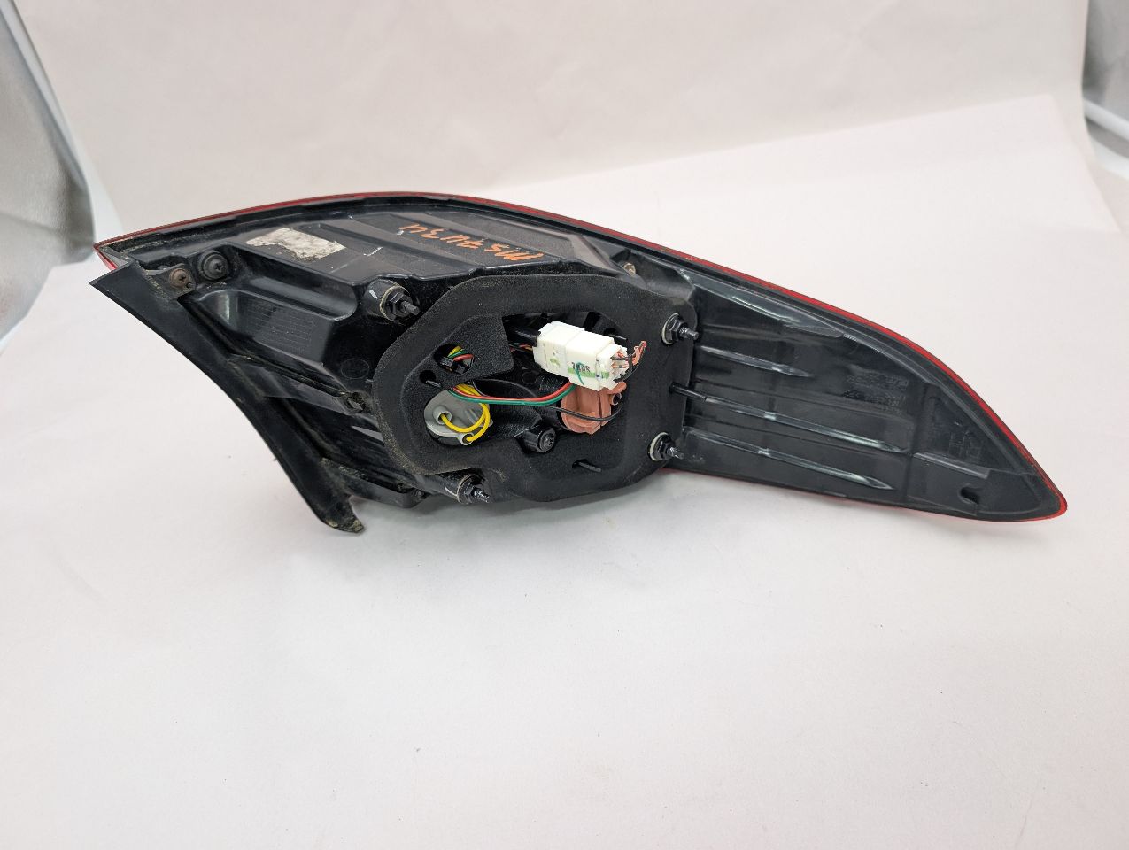 2016 HYUNDAI SONATA 4cyl Gasoline 2.4 PZEV Right TAIL LAMP - 357084 — photo 3