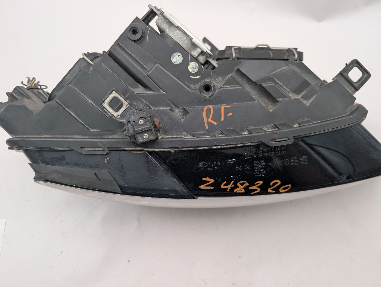 2012 AUDI Q5 4cyl Gasoline Turbo 2.0 Right HEADLAMP ASSEMBLY - 357088 — photo 3