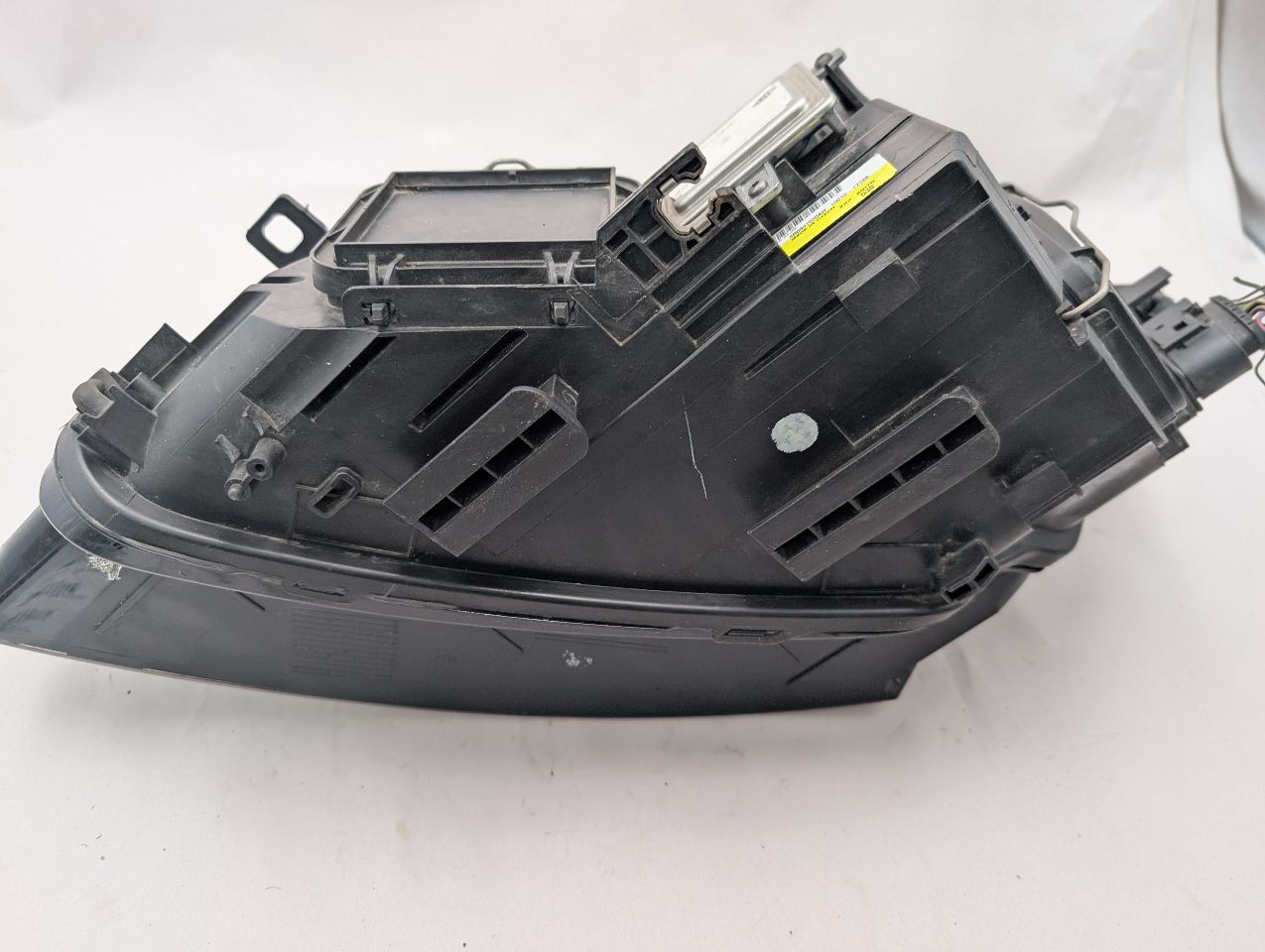 2012 AUDI Q5 4cyl Gasoline Turbo 2.0 Right HEADLAMP ASSEMBLY - 357088 — photo 5