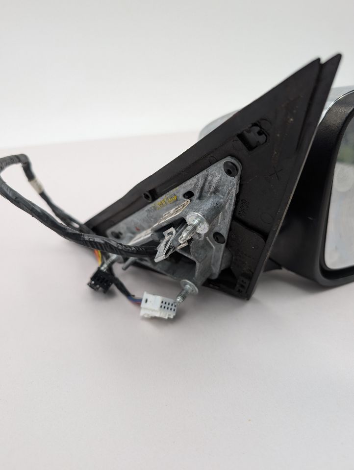 2011 CHRYSLER 300 8cyl Gasoline 5.7 HEMI Right SIDE VIEW MIRROR - 357103 — photo 2