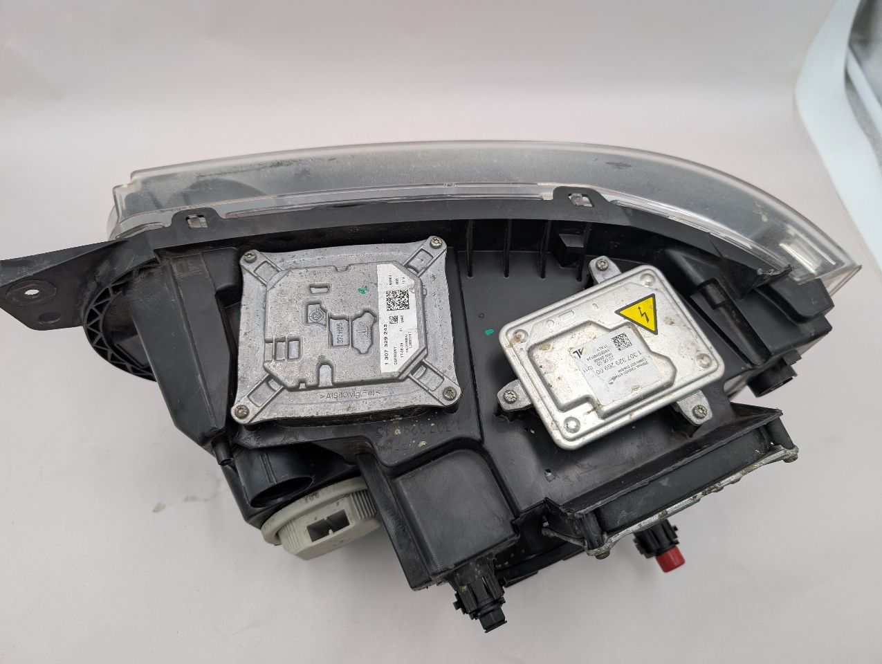 2010 LAND ROVER RANGE ROVER 8cyl Gasoline 5.0 Left HEADLAMP ASSEMBLY - 357117 — photo 4