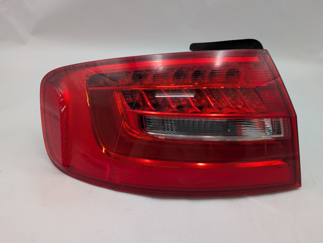 2014 AUDI S4 Left TAIL LAMP - 357120 — photo 1