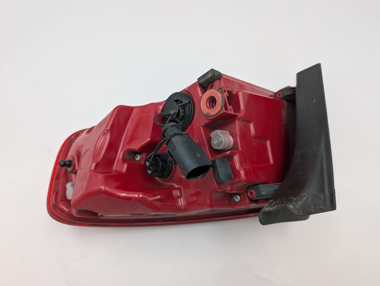 2014 AUDI S4 Left TAIL LAMP - 357120 — photo 4