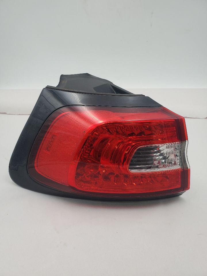 2015 JEEP CHEROKEE 6cyl gas flex fuel 3.2 Right TAIL LAMP - 357211