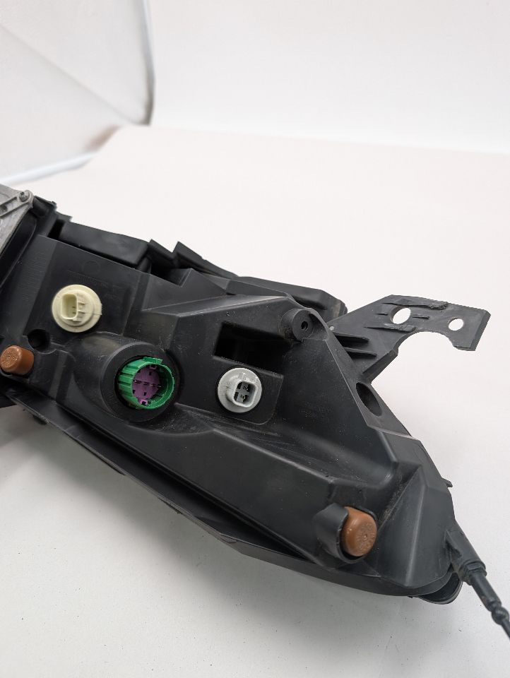 2015 JEEP CHEROKEE 6cyl gas flex fuel 3.2 Left FRONT LAMP - 357238 — photo 3