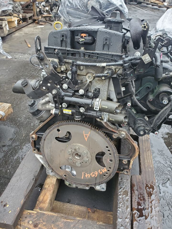 2015 CHEVROLET SONIC 4cyl Gasoline 1.8 ENGINE ASSEMBLY - 357280