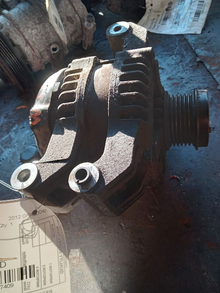 2012 JEEP GRAND CHEROKEE 6 cyl Gas Flex Fuel 3.6 ALTERNATOR - 357409 — photo 1