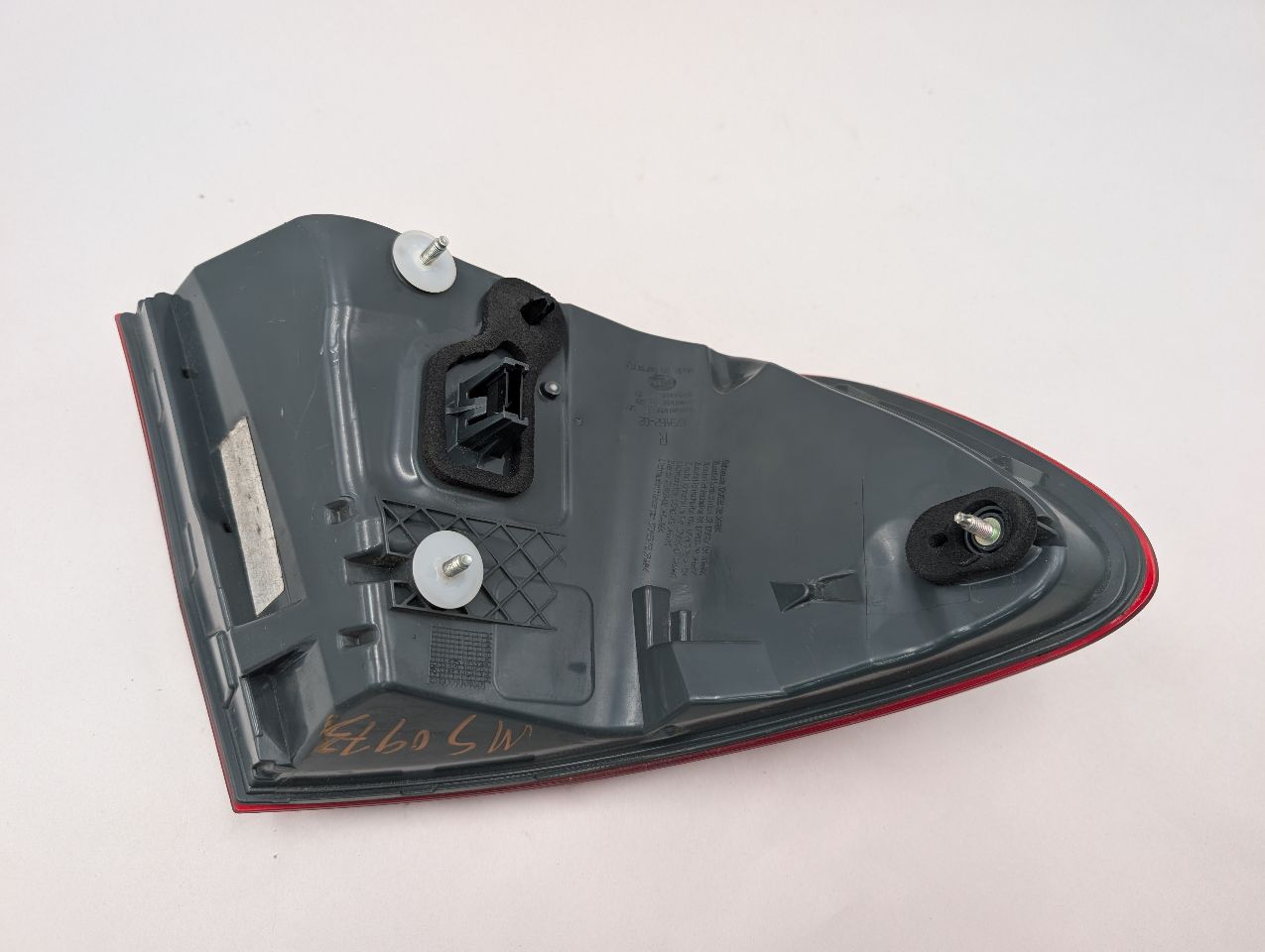 2013 BMW 550i 8cyl Gasoline Turbo 4.4 Right TAIL LAMP - 357442 — photo 4