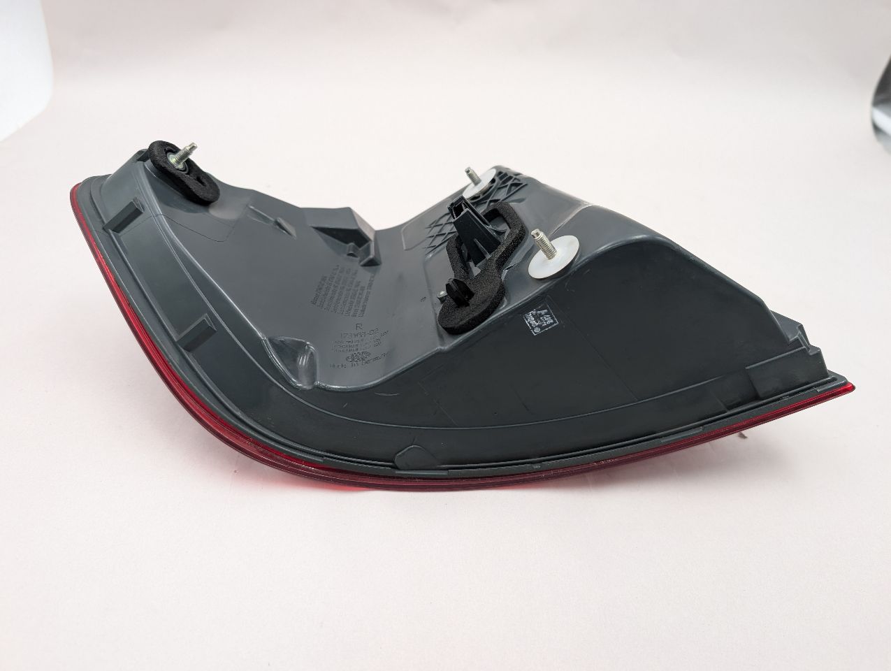 2013 BMW 550i 8cyl Gasoline Turbo 4.4 Right TAIL LAMP - 357442 — photo 6