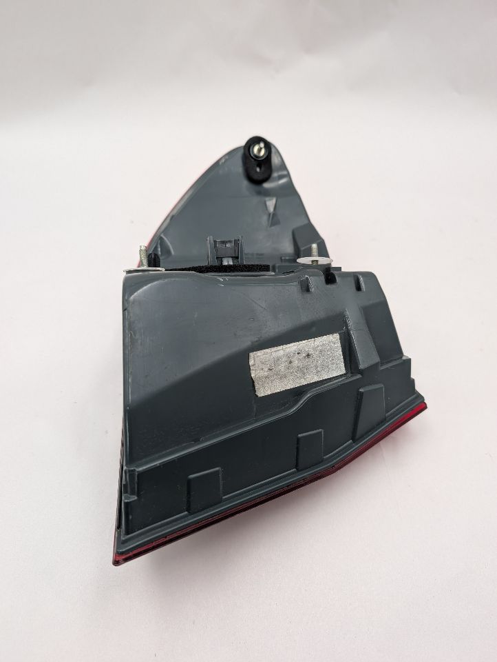2013 BMW 550i 8cyl Gasoline Turbo 4.4 Right TAIL LAMP - 357442 — photo 8