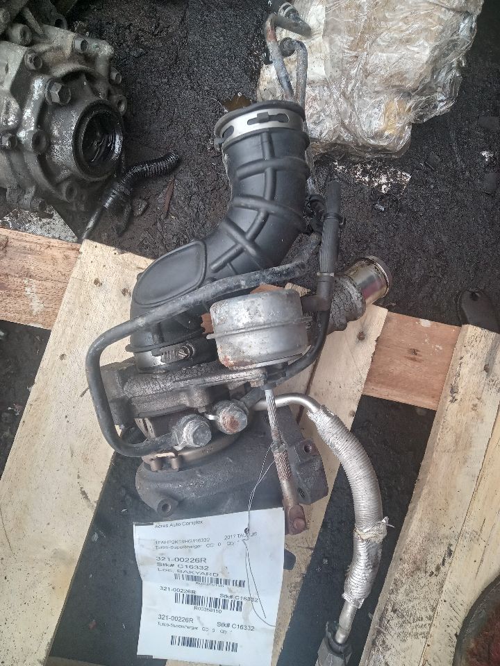 2017 FORD TAURUS 3.5L 6cyl Turbo Gasoline Right Turbo-Supercharger - 358150