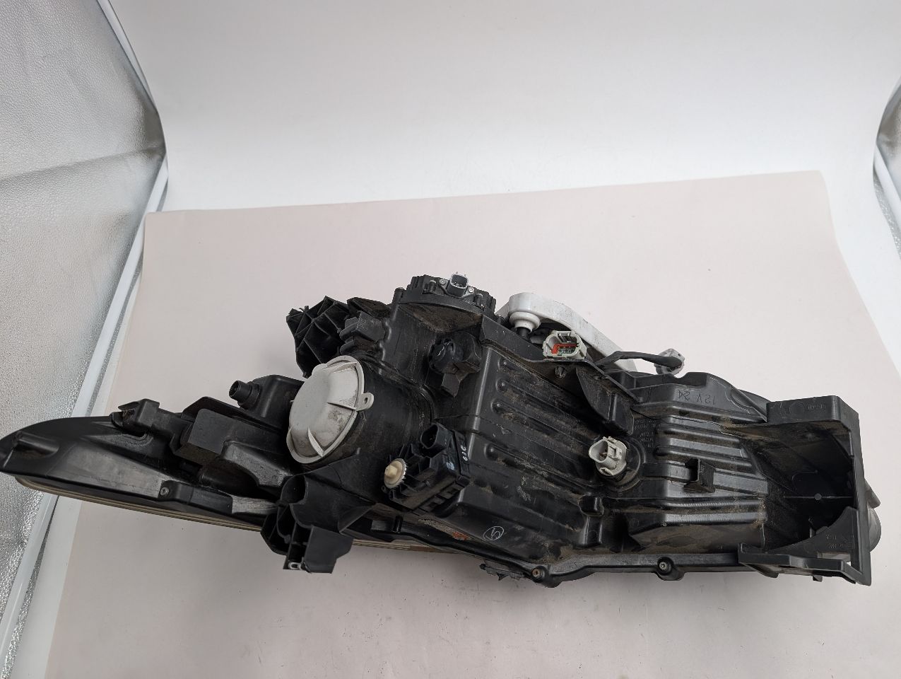 2016 INFINITI QX60 6cyl Gasoline 3.5 Right HEADLAMP ASSEMBLY - 358332 — photo 3