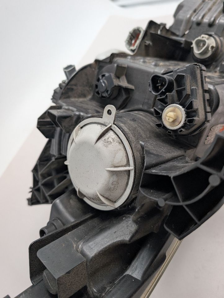 2016 INFINITI QX60 6cyl Gasoline 3.5 Right HEADLAMP ASSEMBLY - 358332 — photo 4