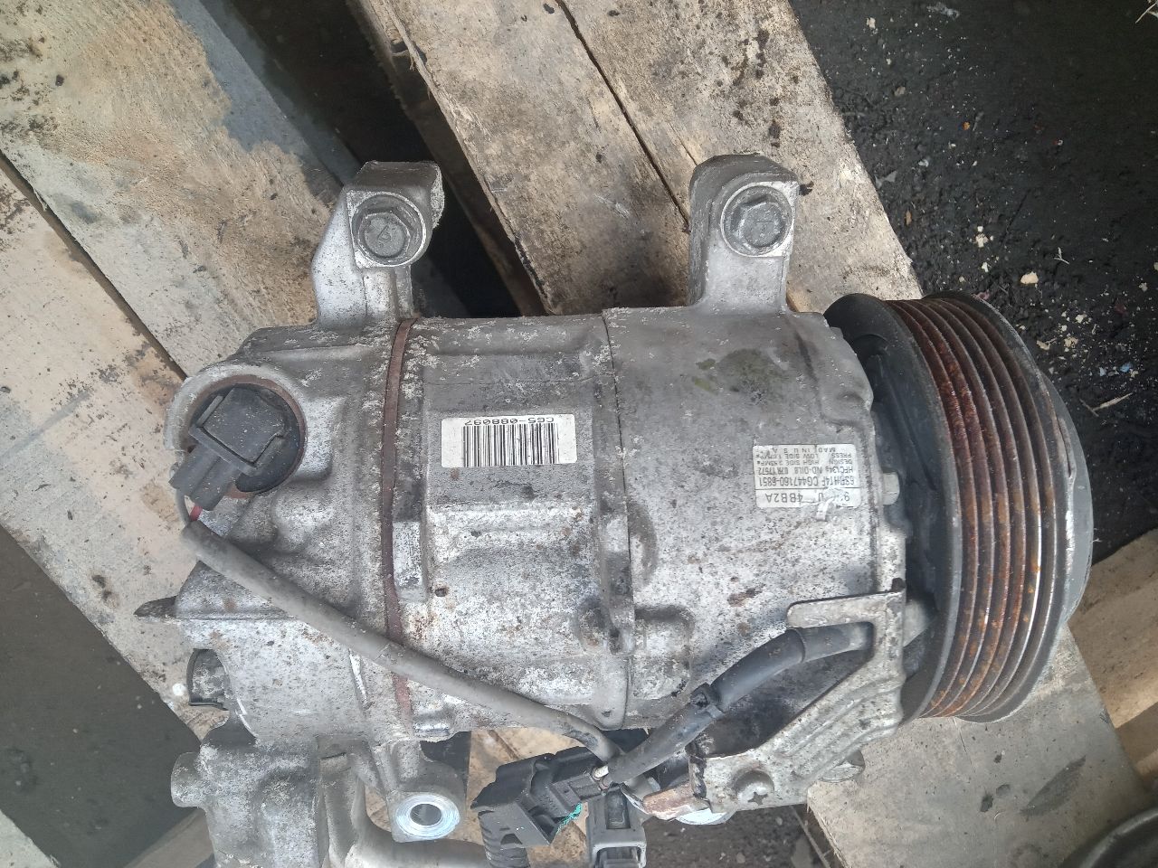 2015 NISSAN ROGUE 4cyl Gasoline 2.5 DOHC AC COMPRESSOR - 358384