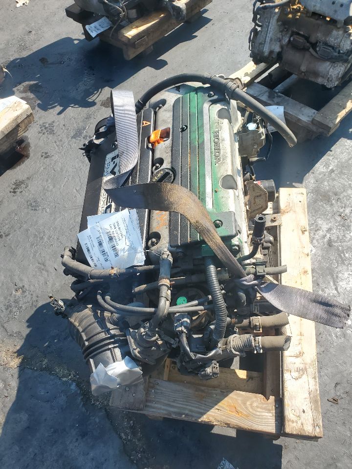2004 HONDA ACCORD 4cyl Gasoline 2.4 VTEC ENGINE ASSEMBLY - 358415 — photo 4