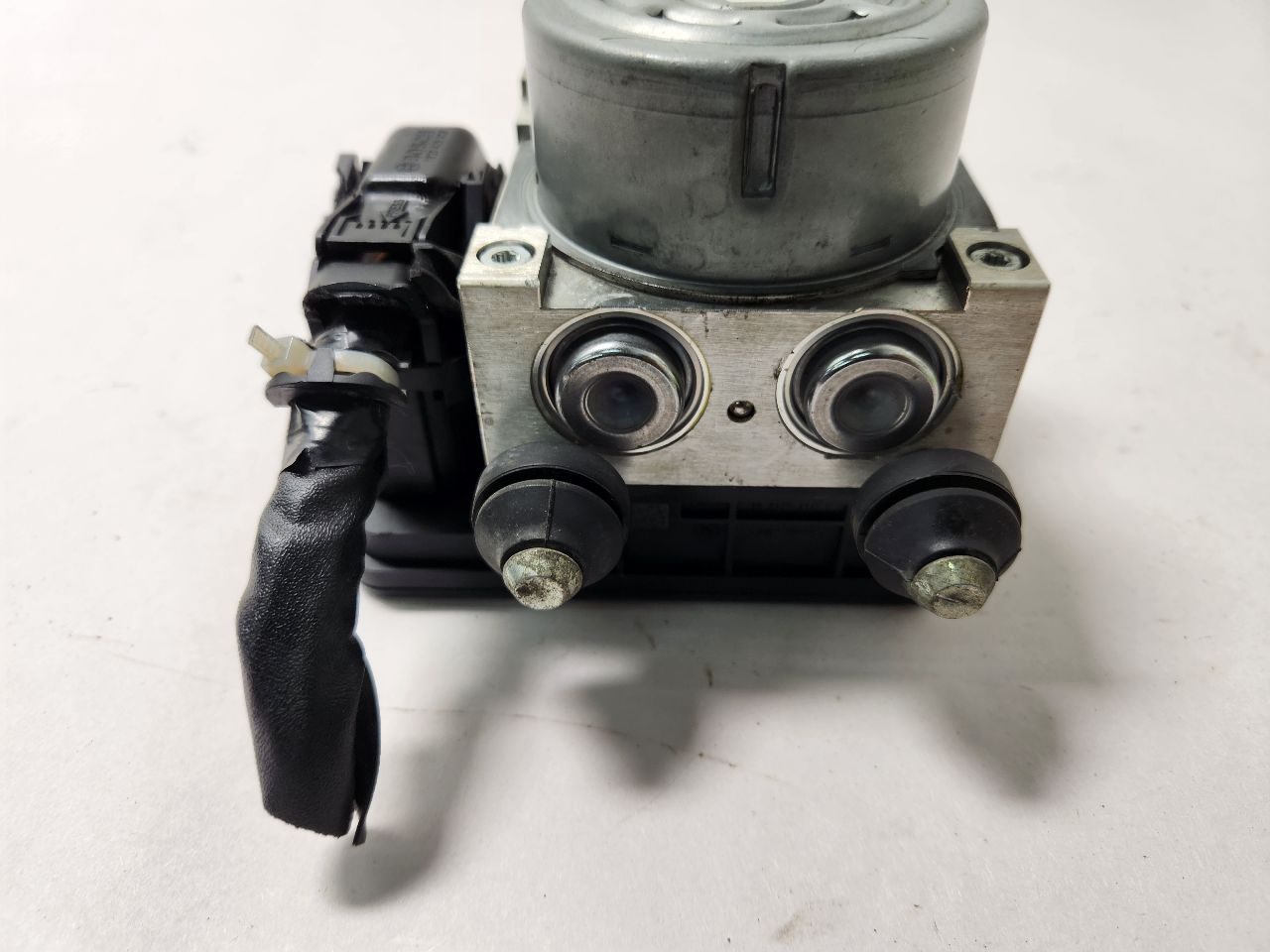 2021 SUBARU WRX 2.0L 4cyl Turbo Gasoline Anti-lock Brake Pts - 358706 — photo 3