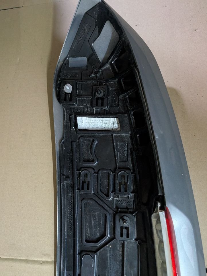2013 MERCEDES-BENZ GL-CLASS SPOILER, REAR - 359204 — photo 3