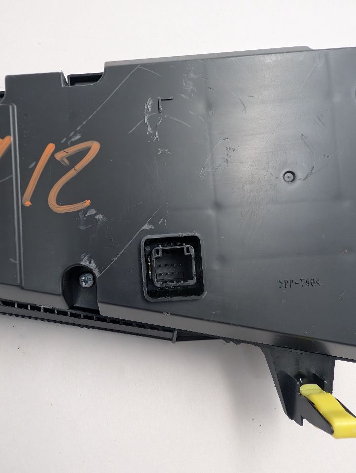 2012 TOYOTA SIENNA 6cyl Gasoline 3.5 TEMP CONTROL - 359705 — photo 5
