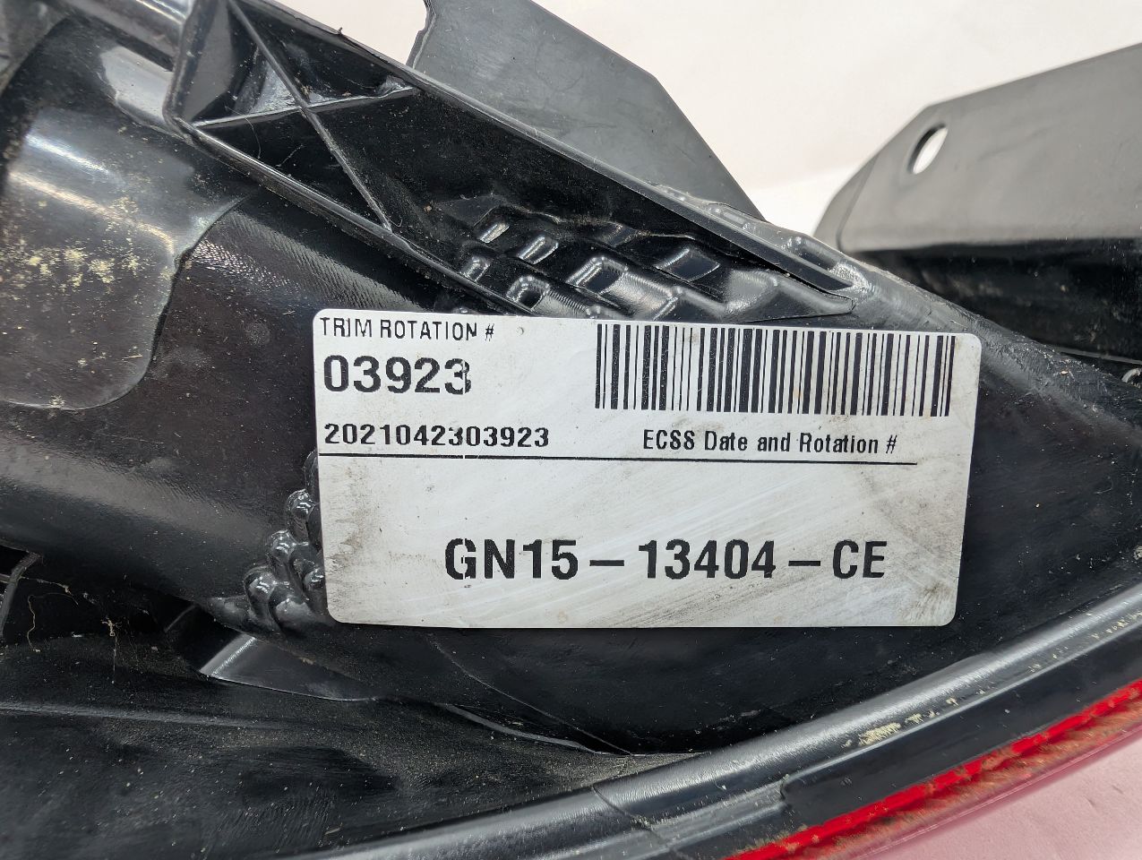 2021 FORD ECOSPORT 2.0L 4cyl Gasoline VVT Right TAIL LAMP - 359721 — photo 7
