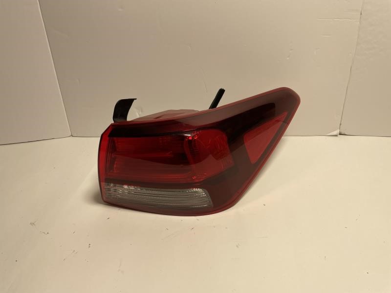 2018 KIA RIO Right TAIL LAMP - 360