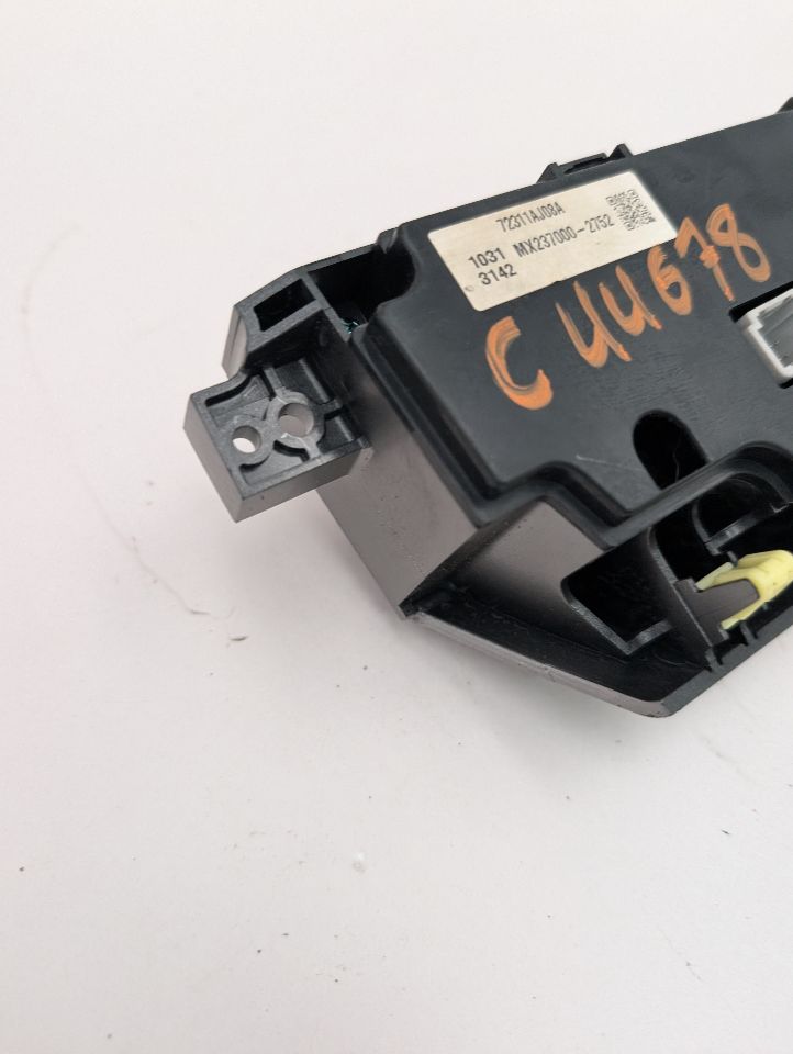 2011 SUBARU LEGACY 4cyl Gasoline 2.5 TEMP CONTROL - 360035 — photo 5