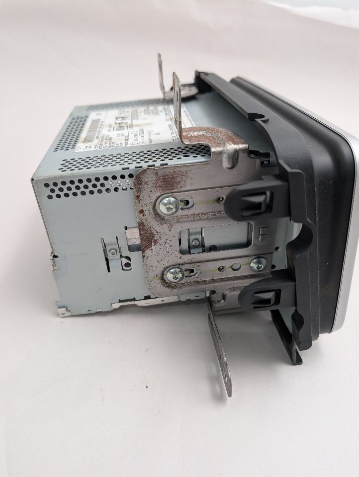 2020 NISSAN KICKS 1.6L 4cyl Gasoline Radio Audio - 360094 — photo 5