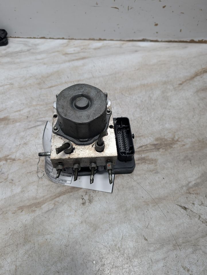 2021 NISSAN VERSA 1.6L 4cyl Gasoline VVT Anti-lock Brake Pts - 360162